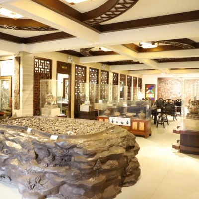 國際博物館日-政委委員參觀東莞翰倫技工學(xué)校東橋藝術(shù)品博物館